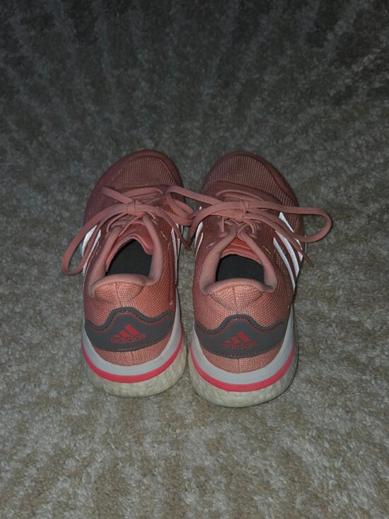 Adidas Women's Supernova Running Shoe Size 8.5 - Picture 3 of 7